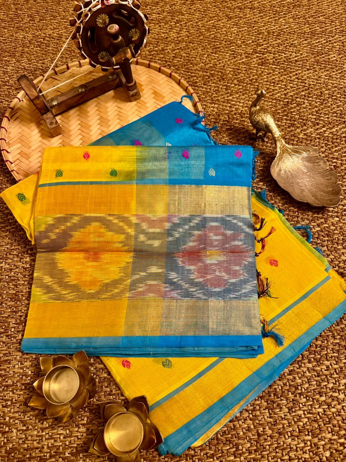 Venkatagiri Kollam Pattu Yellow and Blue