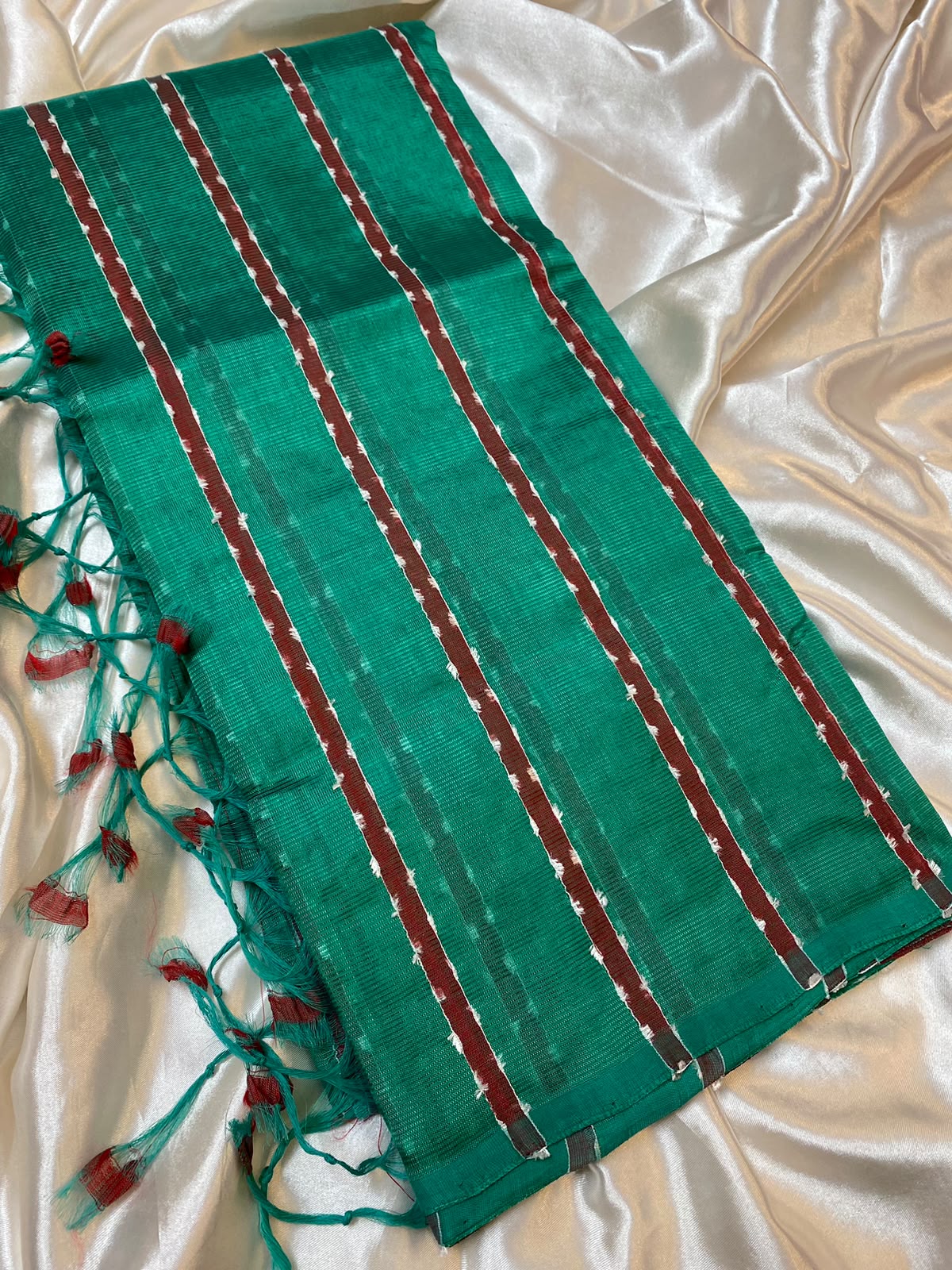 Mangalagiri Silk green with maroon and white stripes
